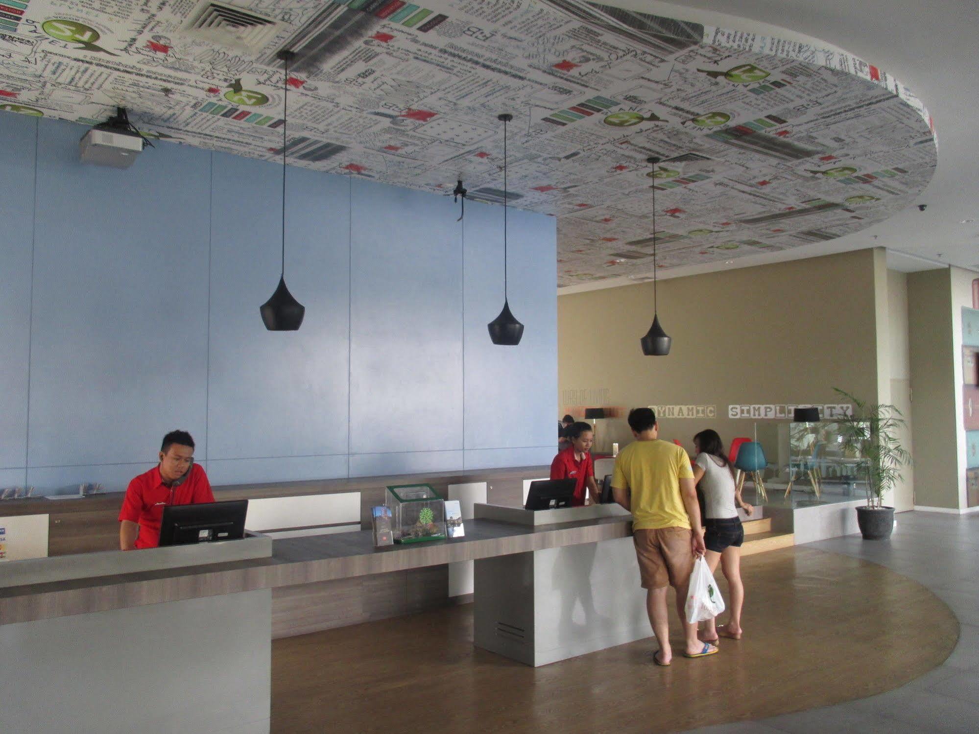 Ibis Surabaya City Center Zewnętrze zdjęcie